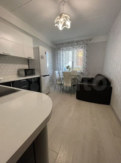 1-к. квартира, 37,6 м², 14/15 эт.