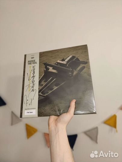 Pierce The Veil The Jaws of Life винил подписанный