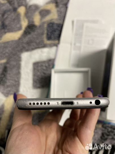 Телефон айфон 6