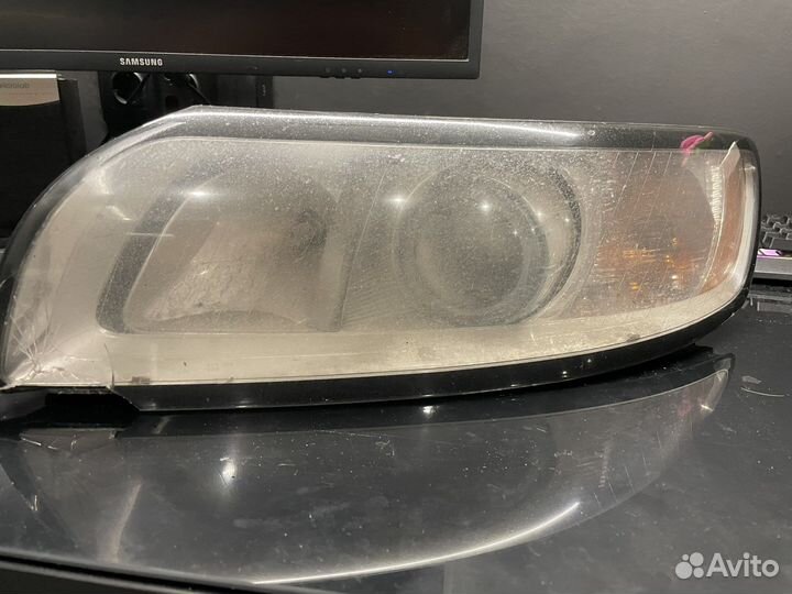 Фара Volvo s40 левая, ксенон, европейский рынок
