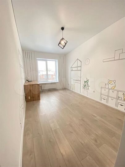 3-к. квартира, 72 м², 1/2 эт.