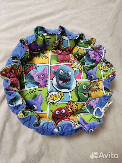 Лежанка для кошек и собак