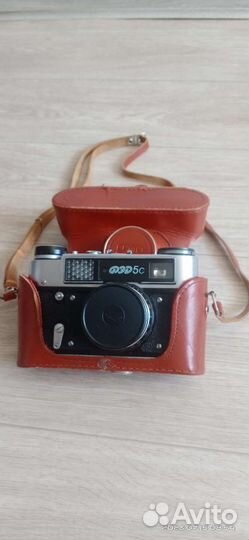 Плёночный фотоаппарат + вспышка