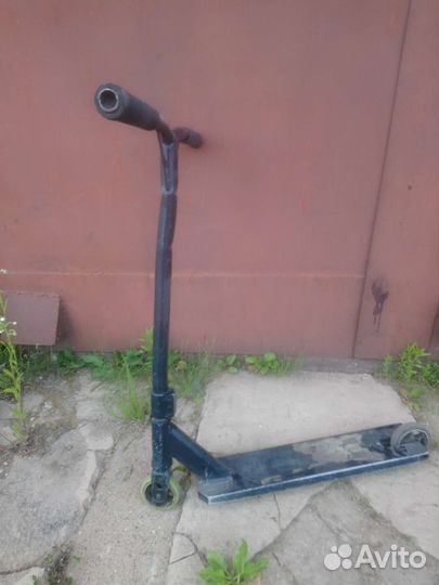 Трюковой самокат