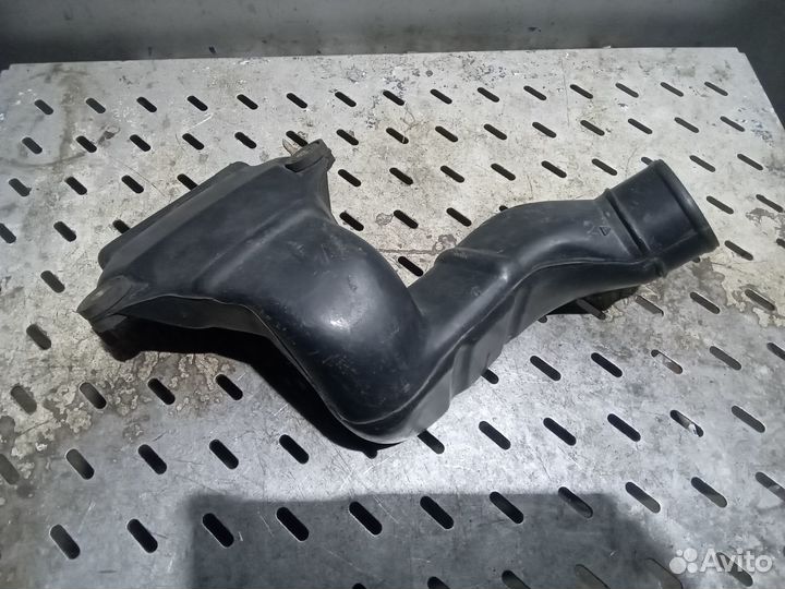 Воздухозаборник Toyota ToyoAce Hiace Dyna