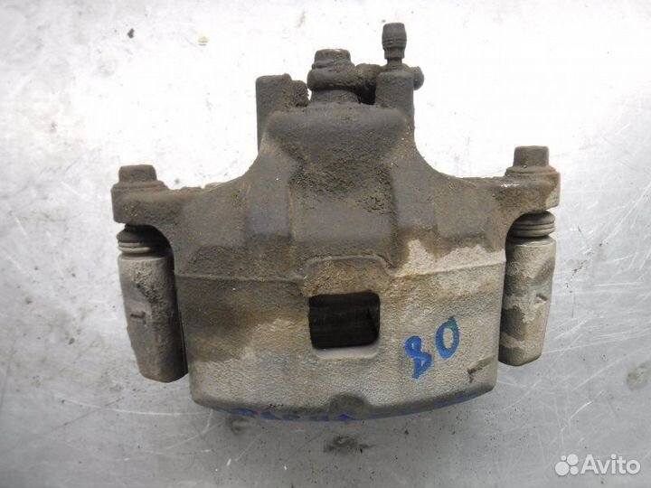 Суппорт передний левый Mitsubishi Outlander 3 GF