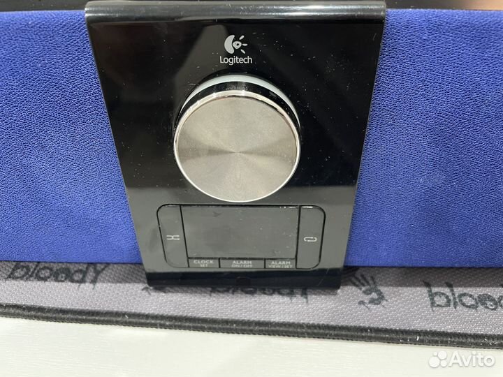 Док Станция Logitech для Apple iPod/iPhone 30 pin