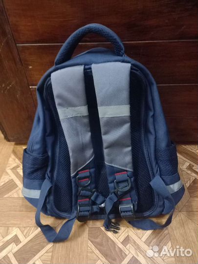 Рюкзак школьный для мальчика б/у