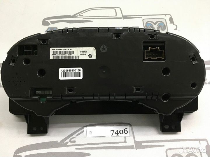 Щиток приборов