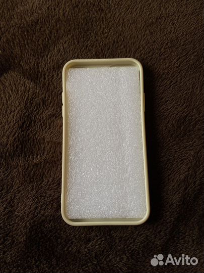 Чехол на iPhone 11