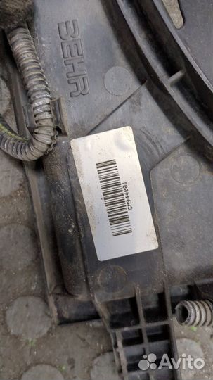 Вентилятор радиатора Opel Insignia