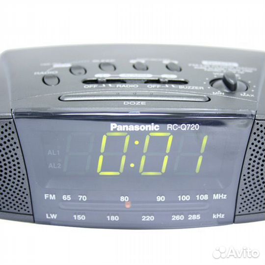 Радио часы будильник Panasonic RC -Q 720