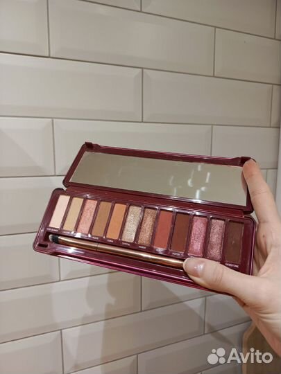 Палетки теней Eveline