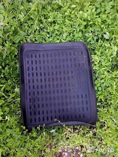 Комплект резиновых ковриков для toyota camry 40