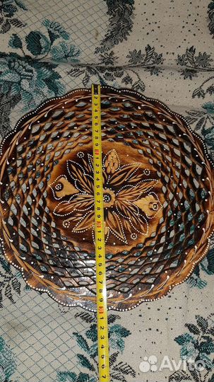 Деревянная тарелочка