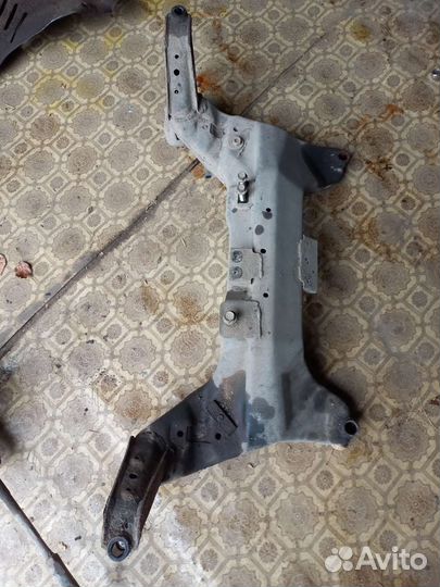 Nissan almera classic b10 подрамник