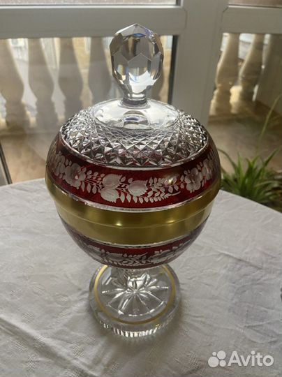 Конфетница