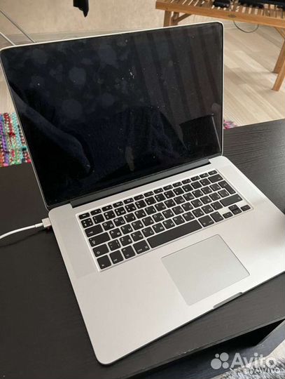 MacBook Pro 15 retina 2013 i7 2.4ghz gtx650m