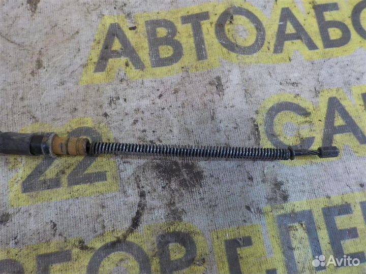 Трос стояночного тормоза Hyundai Getz 2002-2011