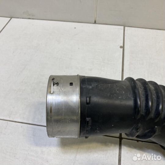 Патрубок интеркулера BMW 5-series F10