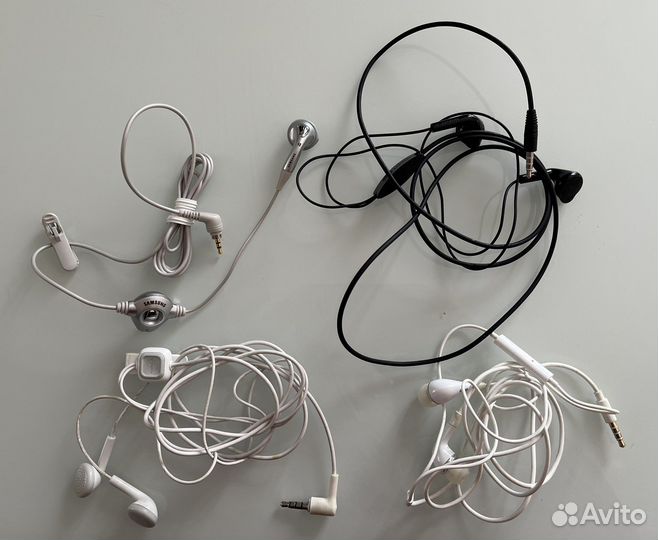 Наушники к телефонам Nokia, Samsung