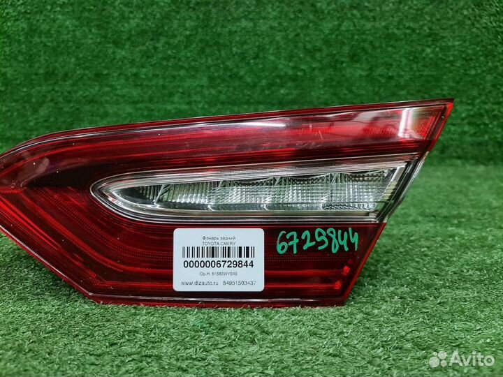 Фонарь правый внутр. Toyota Camry xv70 17-нв LED