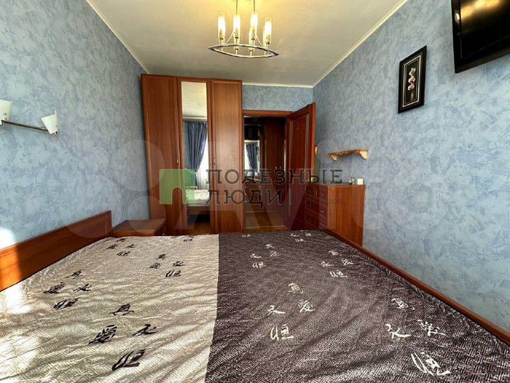 2-к. квартира, 54 м², 8/10 эт.