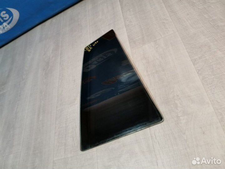 Стекло двери заднее правое Ford Fusion 1.6 fyja