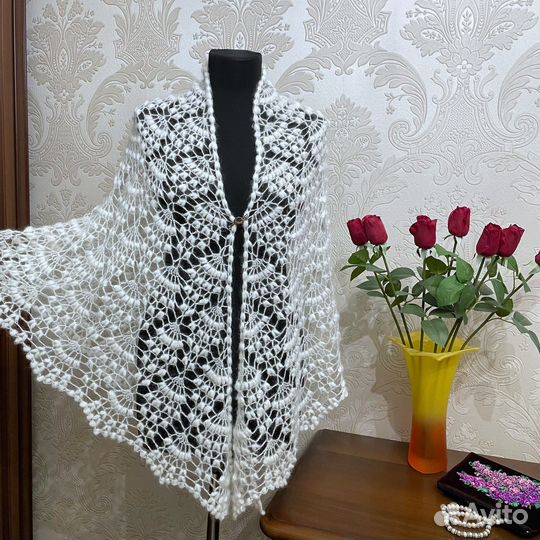 Вяжу аксессуары (шарфы, палантины, шали, бактусы)