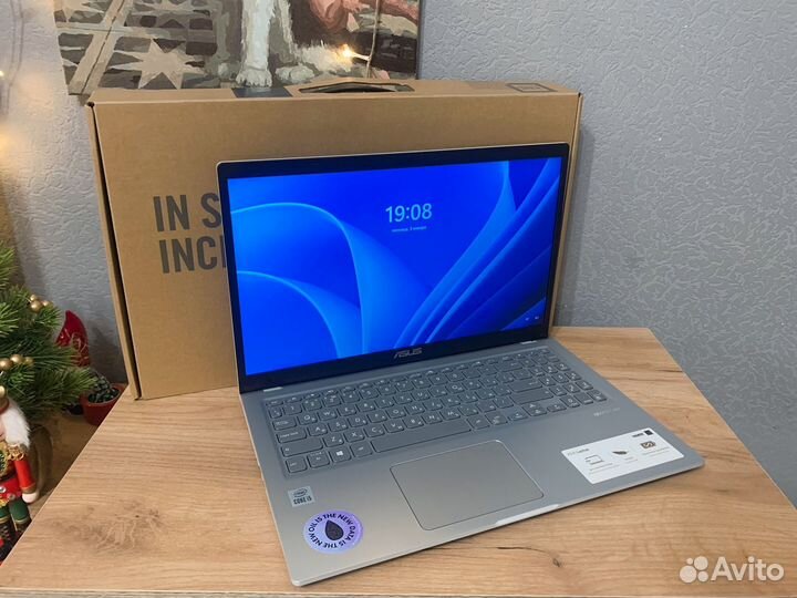 Ноутбук asus core i5 Модель R565J