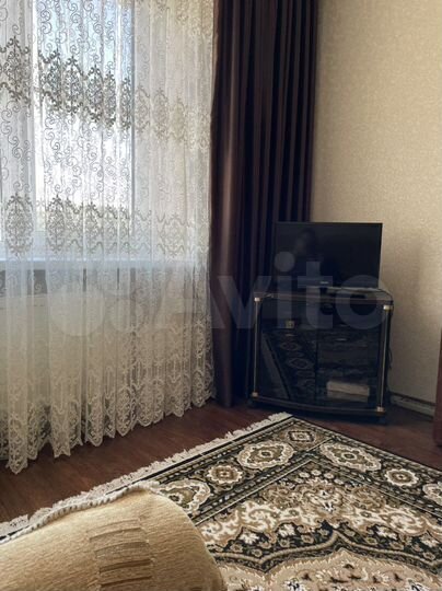 1-к. квартира, 40 м², 1/3 эт.