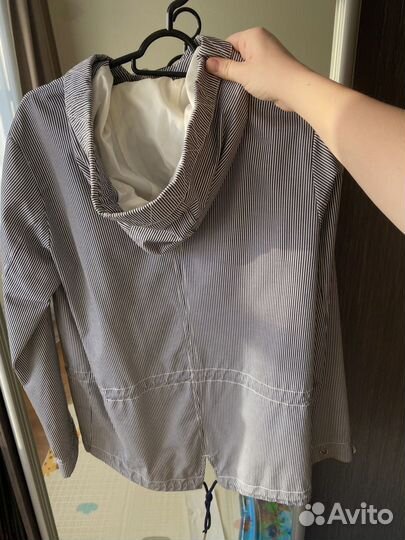 Куртки женские 46 размер