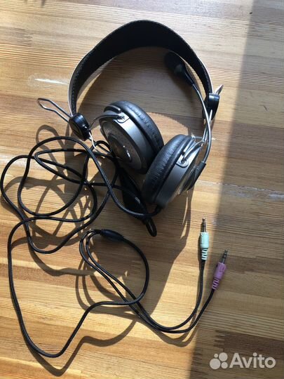 Наушники для компьютера с микрофоном Genius