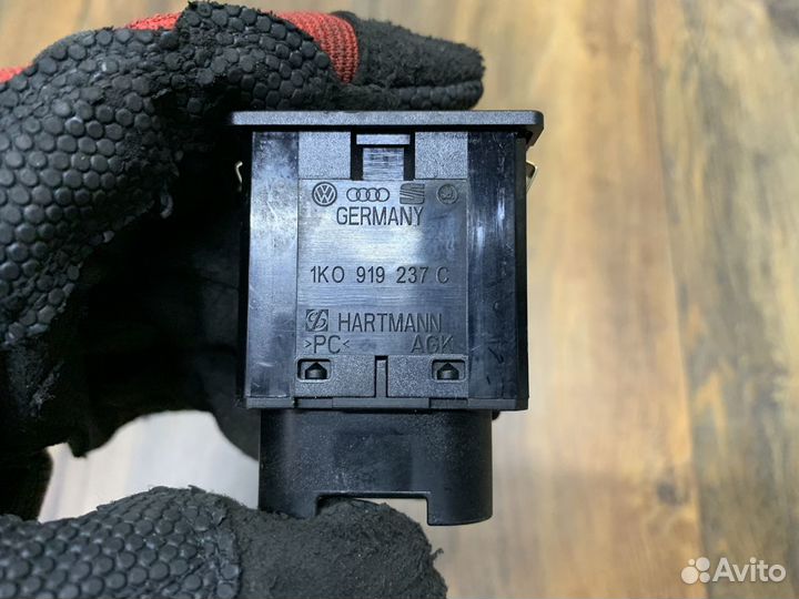 Porsche Cayenne 957 Выключатель и индикатор