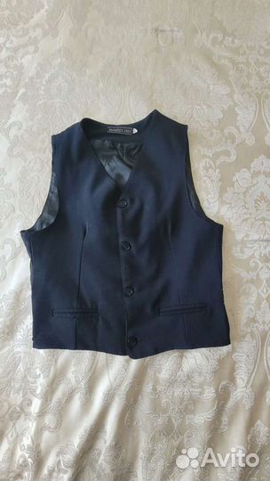 Жилетка школьная новая р 146-152