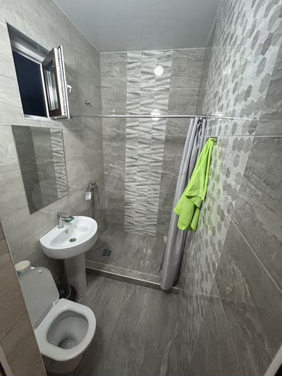 Комната 18 м² в 3-к., 2/2 эт.