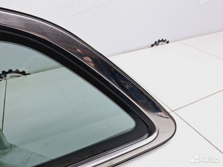 Стекло кузовное глухое левое Mazda CX-7 2006-2012