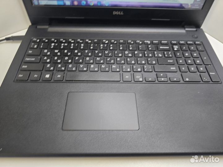 Ноутбук dell Inspiron 15