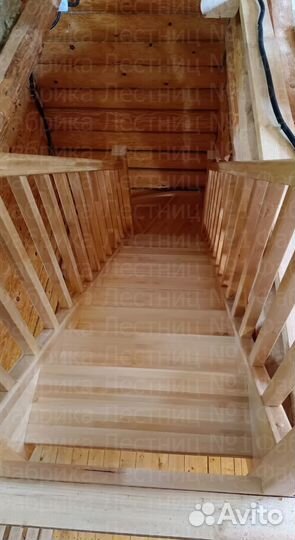 Лестница на металлическом каркасе