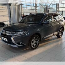 Mitsubishi Outlander 2.0 CVT, 2016, 163 171 км, с пробегом, цена 1 970 000 руб.