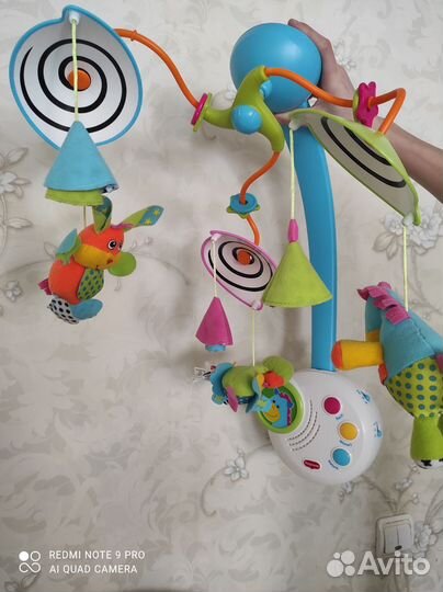 Мобиль на кроватку tiny love