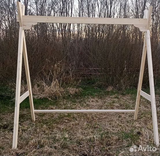 Детские качели уличные