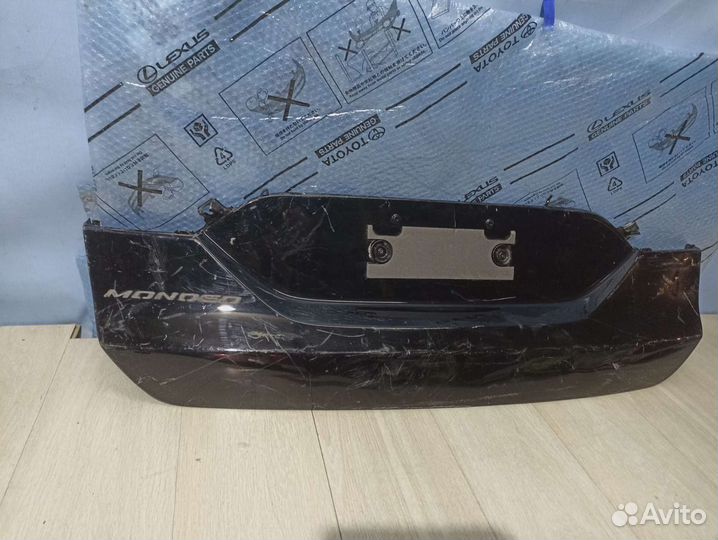 Накладка крышки багажника Mondeo 5 Мондео