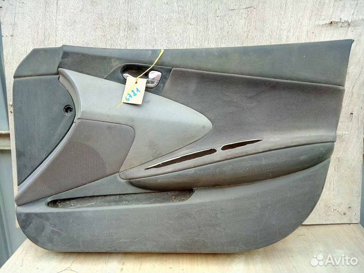 Nissan Primera P12 Обшивка двери передняя правая