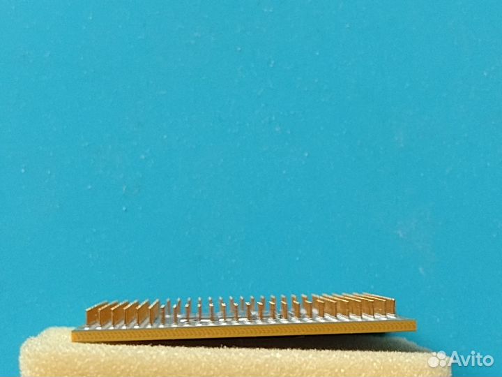 Продам процессор для ноутбука intel Celeron M520