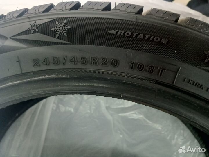 Rotalla Setula W Race S500 245/45 R20 103T