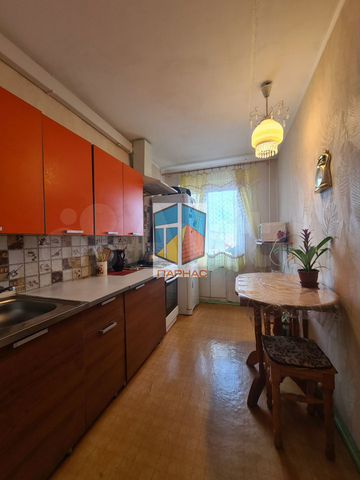 3-к. квартира, 56 м², 2/5 эт.
