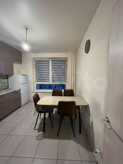 3-к. квартира, 64 м², 10/33 эт.