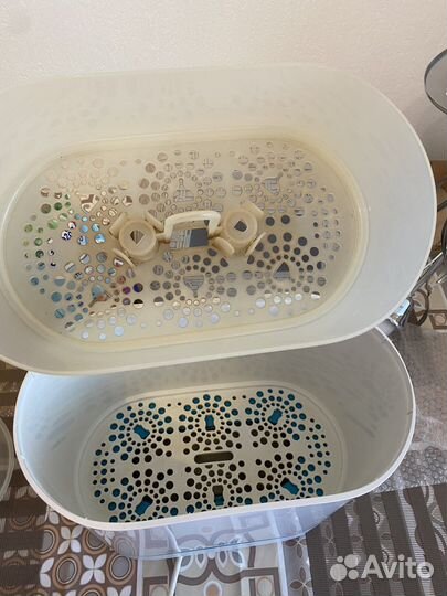 Два стерилизатора для бутылочек