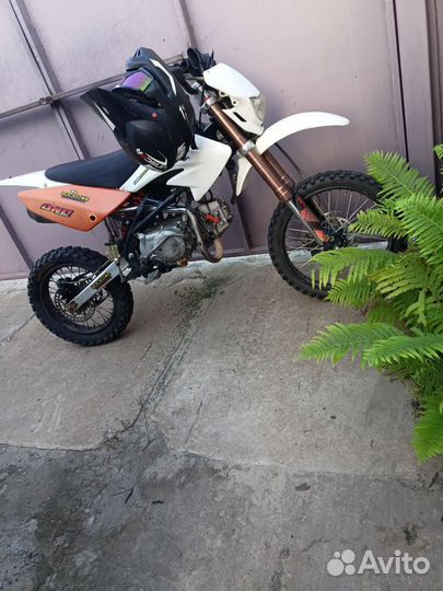 Продаю пит байк racer 125